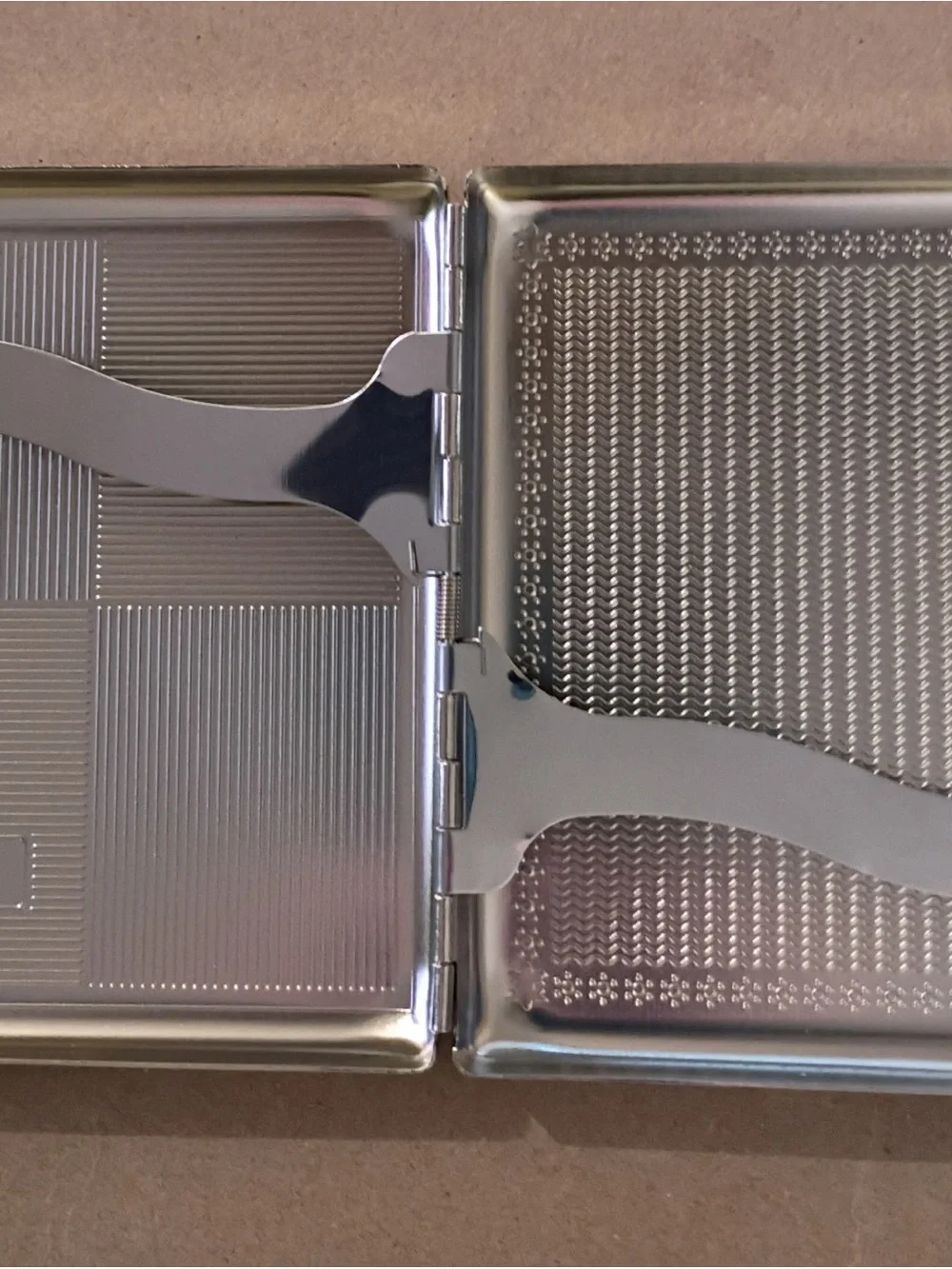 Silver Tone Metal Card Case with Textured Grid